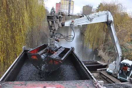 Entschlammung Horlachebecken 7+8 in Rüsselsheim